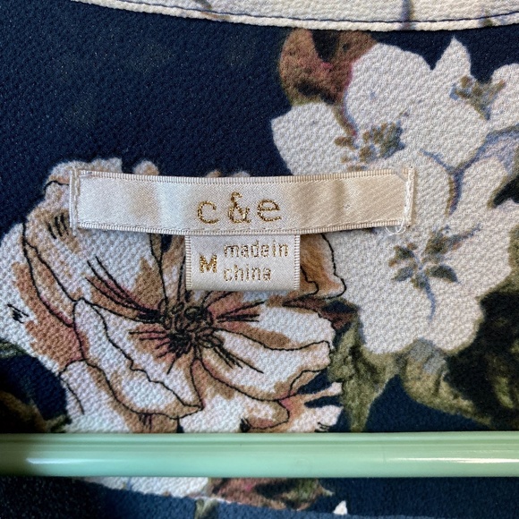 C&E Lifestyle Mid Length Dress Navy Blue Floral - Picture 2 of 3